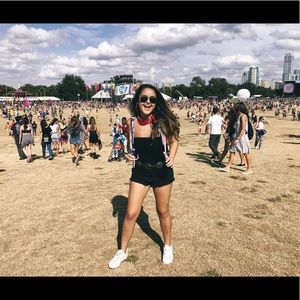 Meet your Posher, Elvalisa